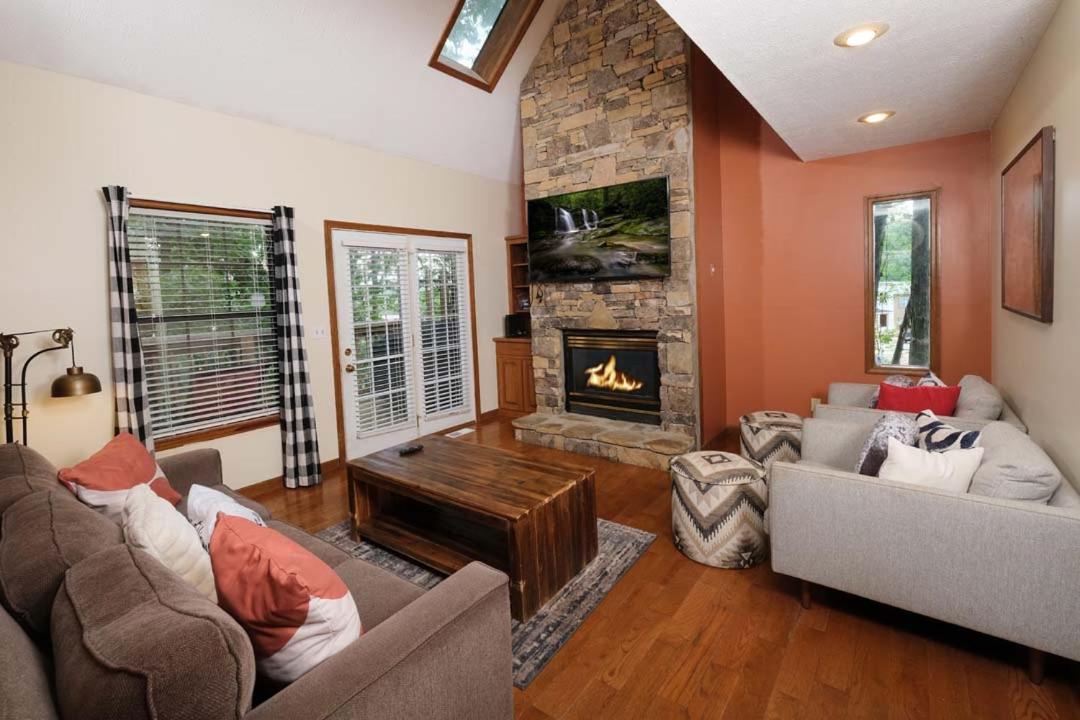 Gateway To The Smokies Villa พิเจนฟอร์จ ภายนอก รูปภาพ