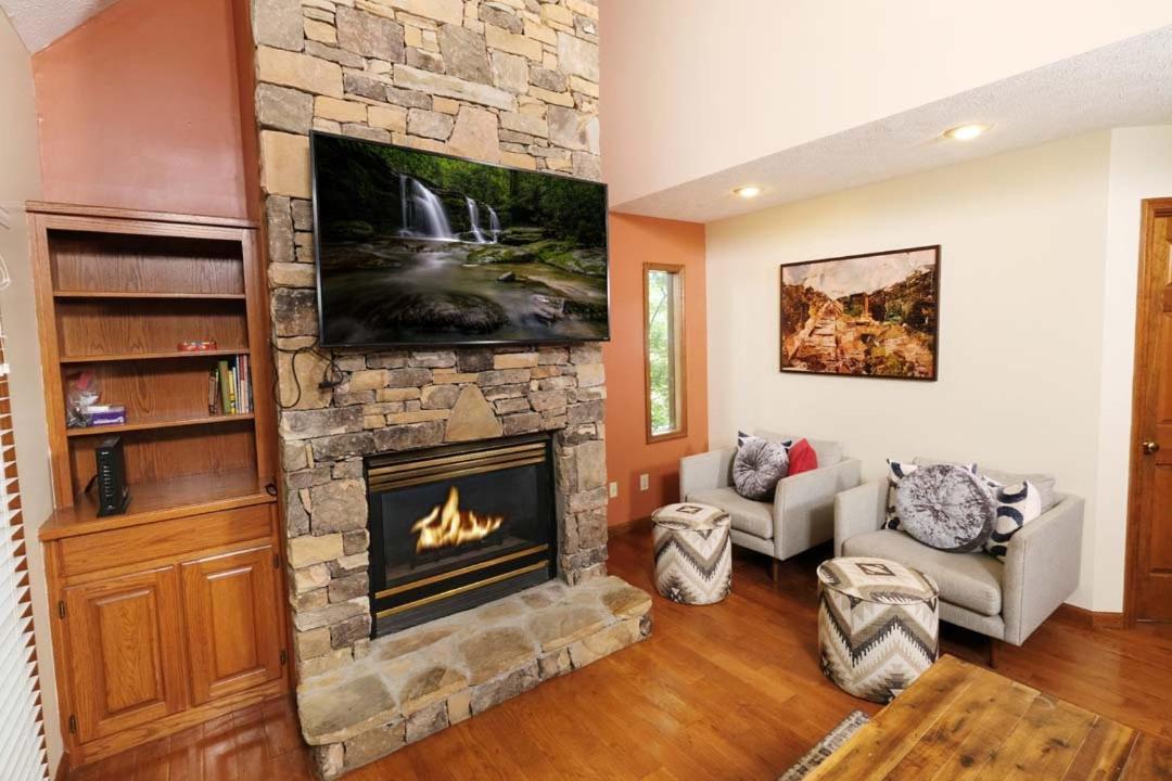 Gateway To The Smokies Villa พิเจนฟอร์จ ภายนอก รูปภาพ